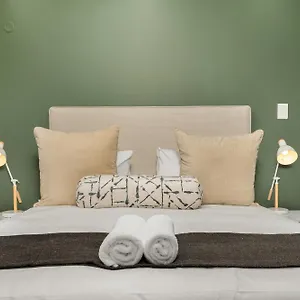 https://mandela-rhodes-t1002.hotels-capetown.com