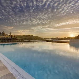 https://marvellous-apartment-in-tigne-point.hotelssaintjulians.com